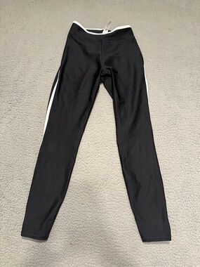 Alo Yoga Black Leggings w/ White Stripe Size S